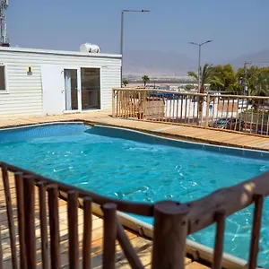 מלון קפסולה Ayalim Village, אילת